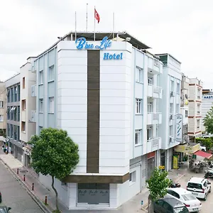  Hotel Blue Life